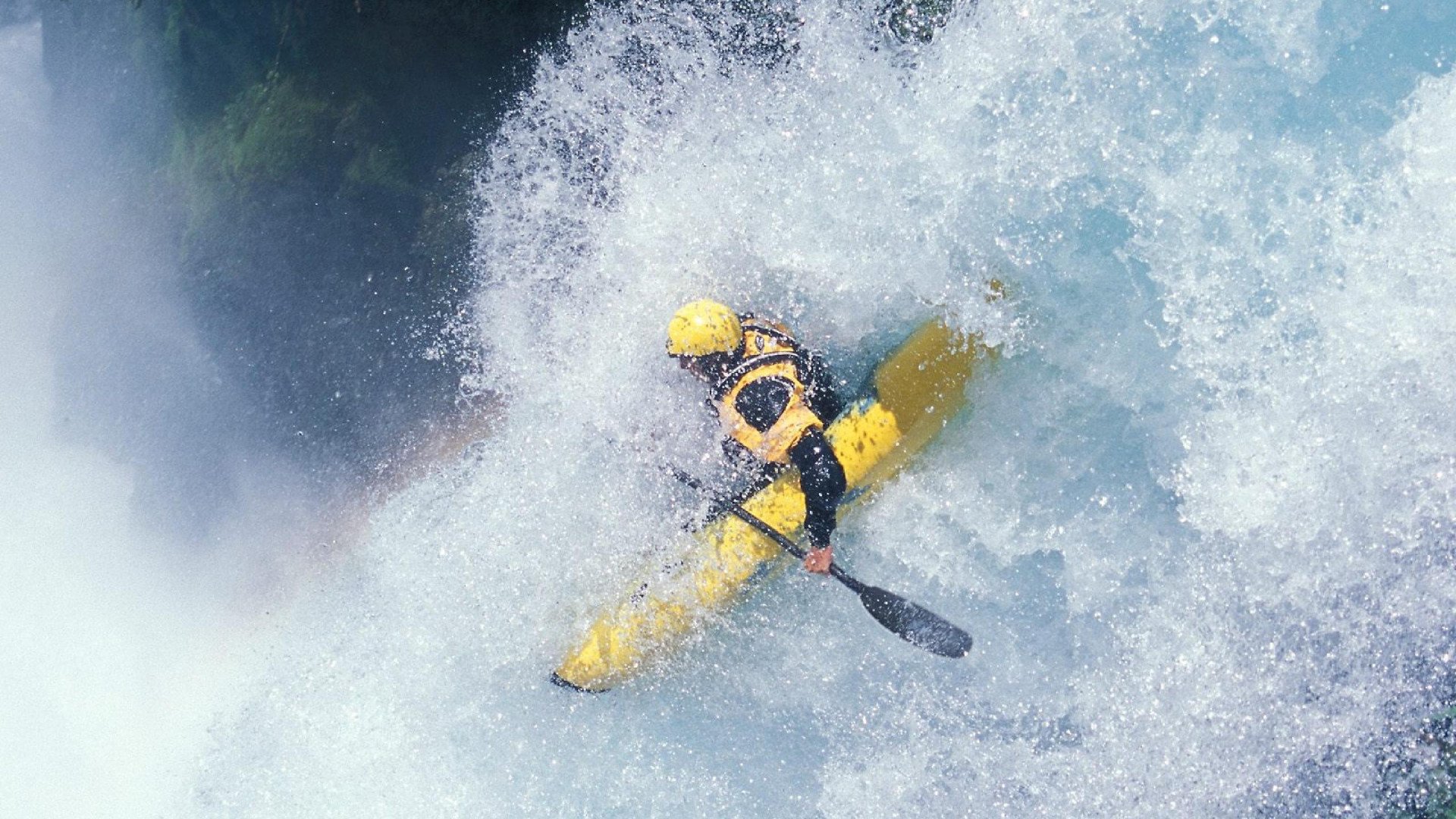 爱游戏在线登录入口-沙漠越野跑：风沙之中的生存挑战，沙漠越野玩法