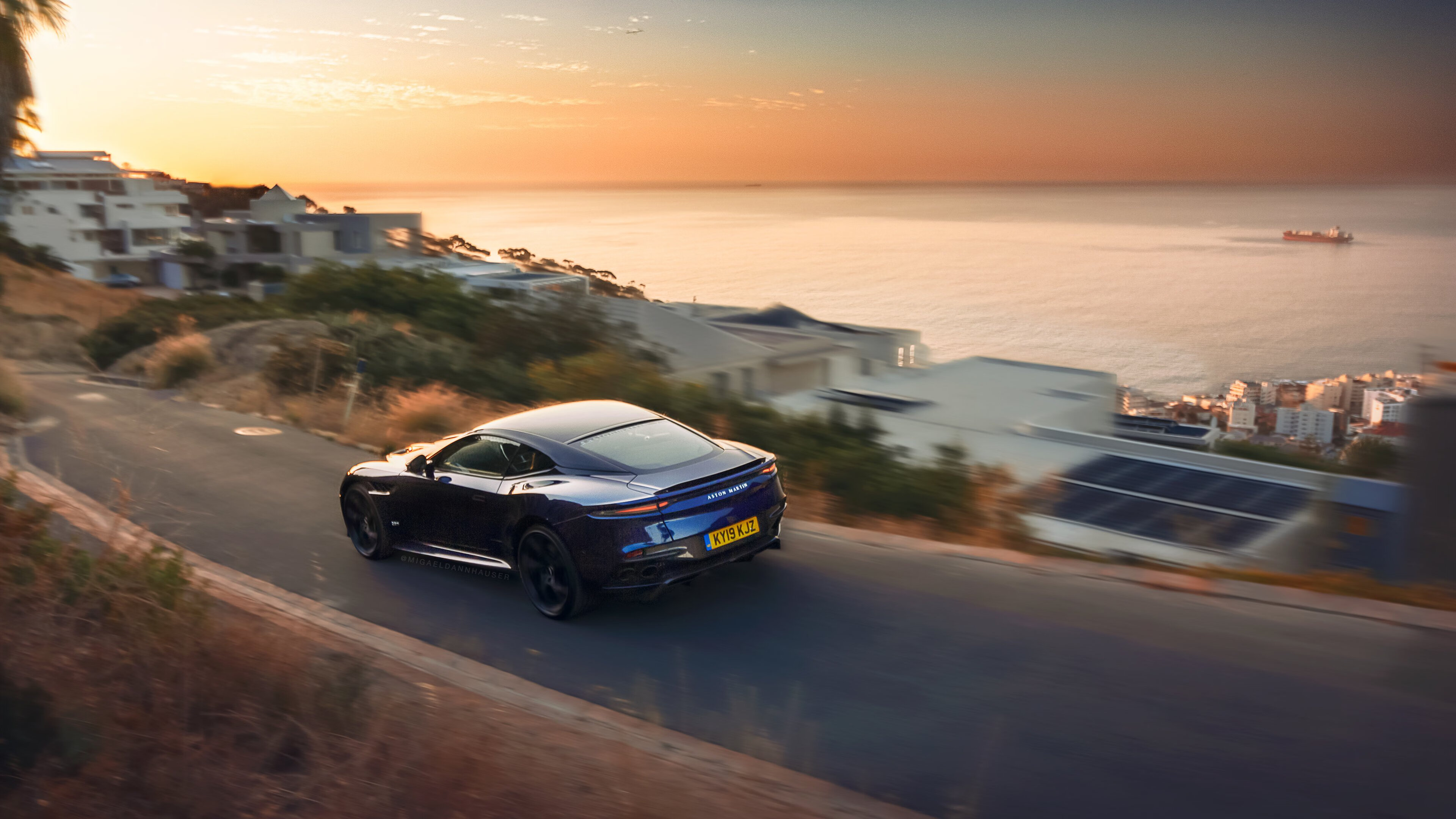 爱游戏综合娱乐-电子竞技与足球结合新潮流逐步形成，浅谈电子竞技