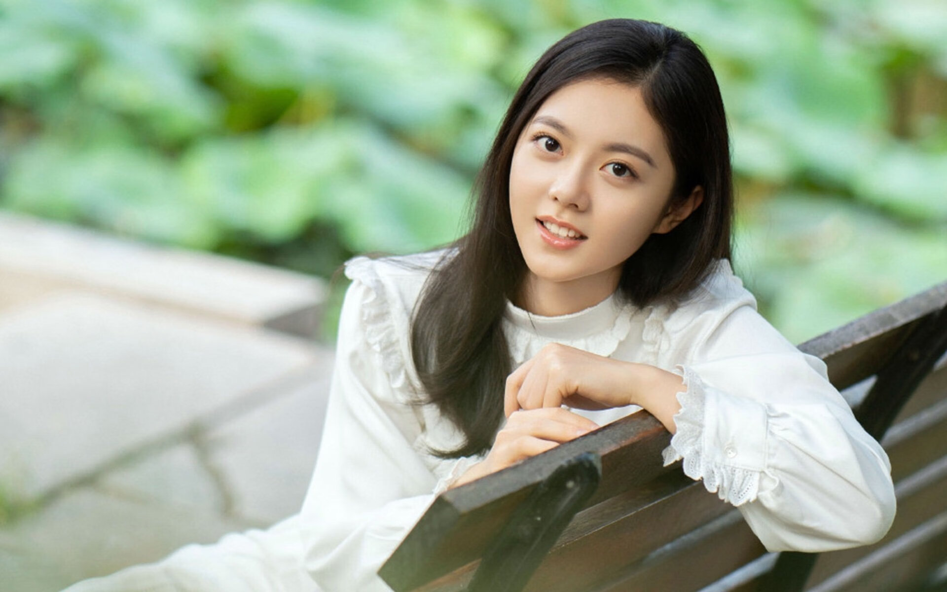 爱游戏体育官方网站-外援持球领跑球队，连环进攻令对手眼花缭乱，打球外援