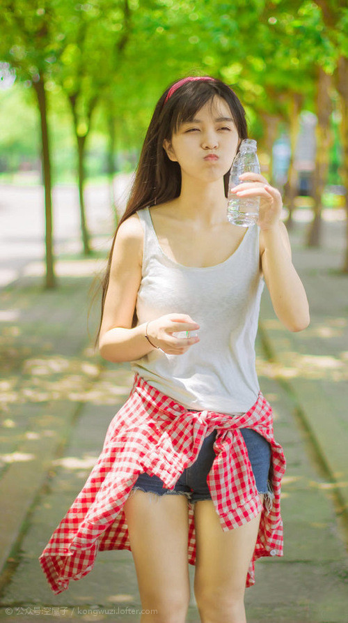 AYX官网-火箭客场逆转太阳，全队发挥出色，火箭19分逆转快船视频cctv